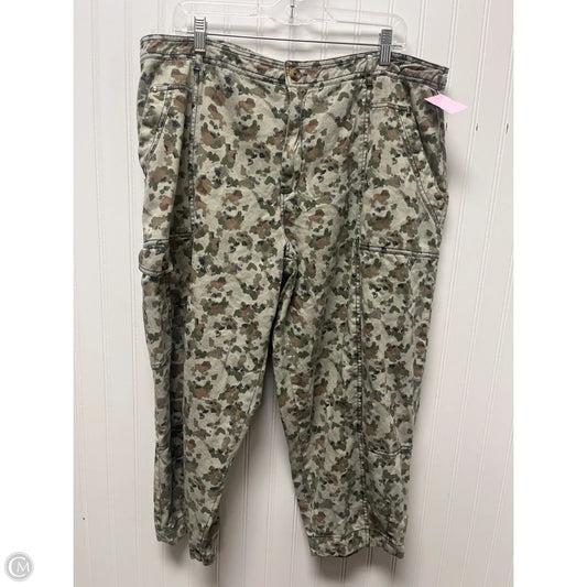 Pants Cropped By Anthropologie In Green, Size: 22