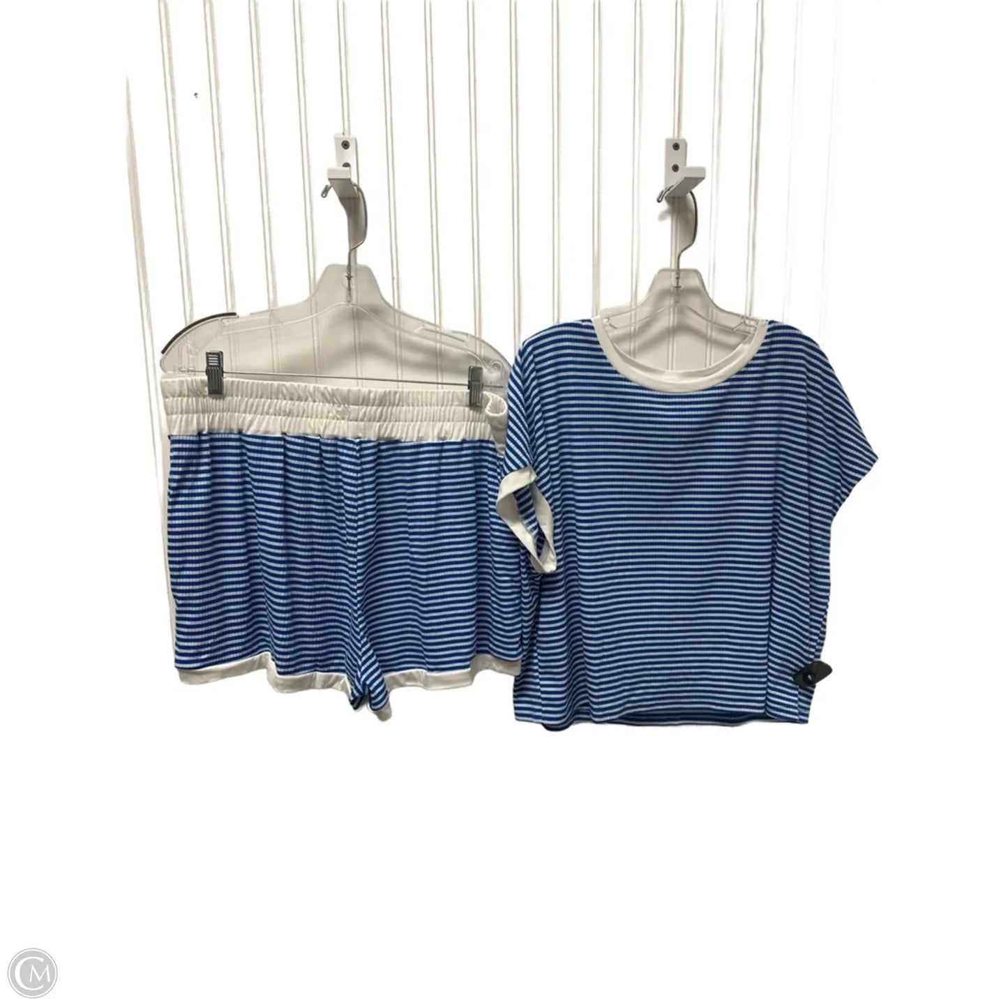 Shorts Set By Clothes Mentor In Striped Pattern, Size: Xxl