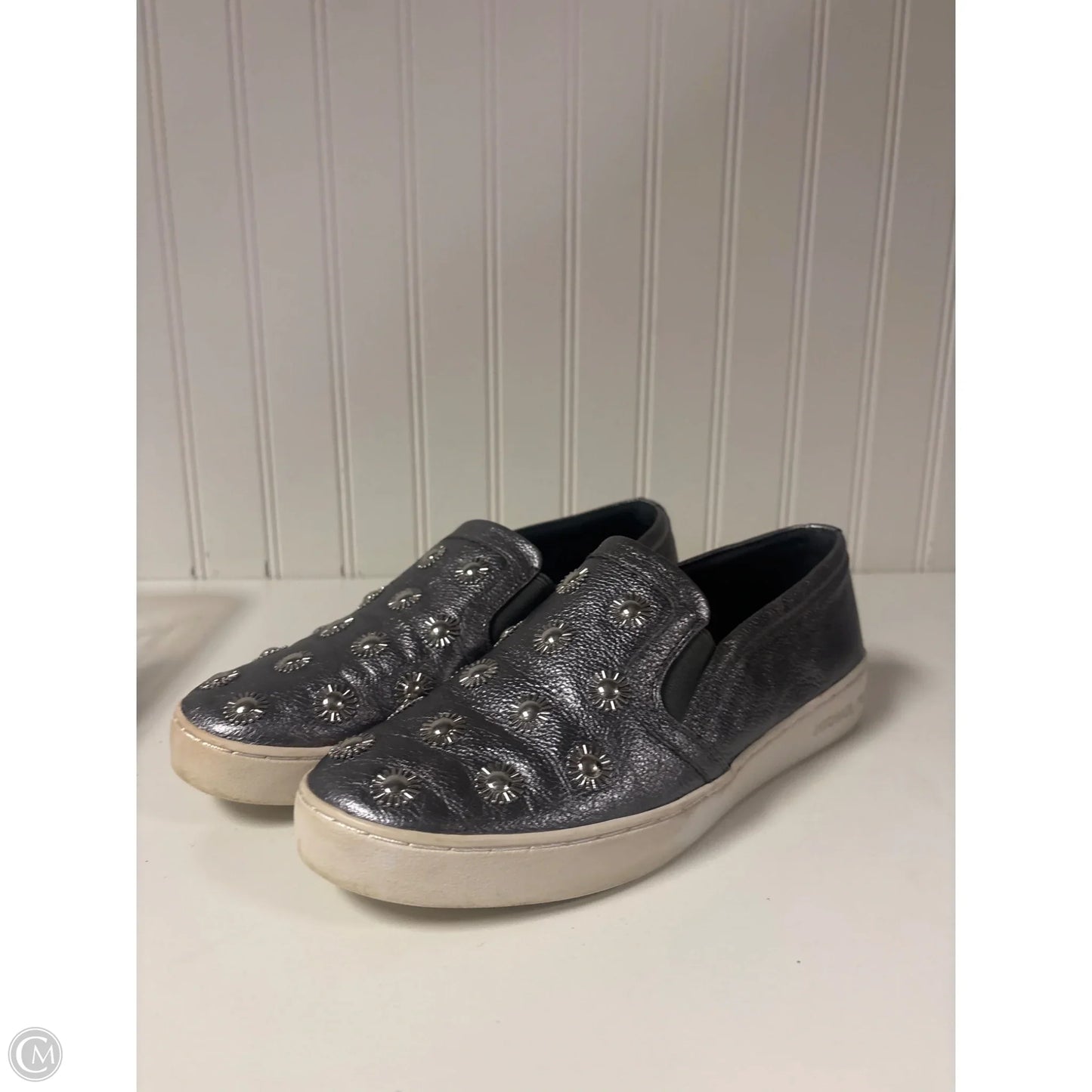 Shoes Designer By Michael Kors In Silver, Size: 7.5
