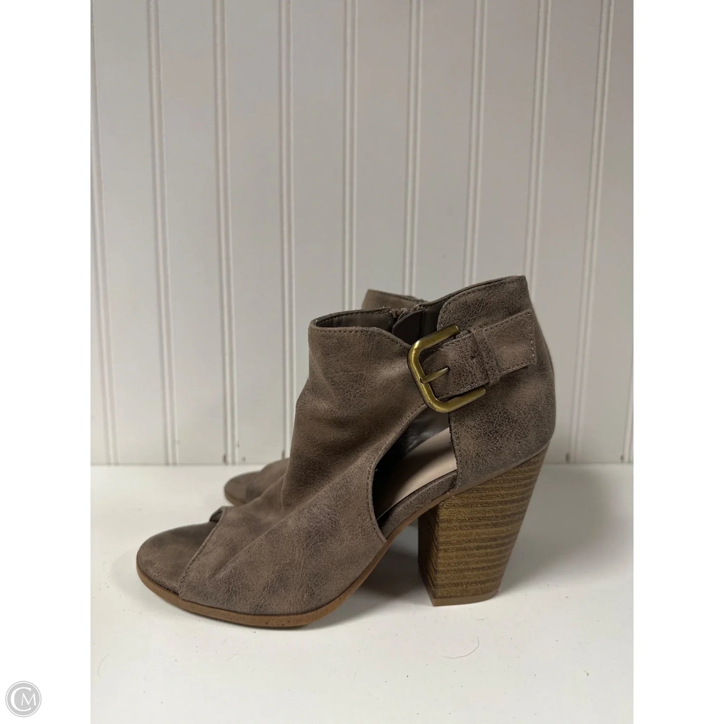 Sandals Heels Block By Fergalicious In Taupe, Size: 7