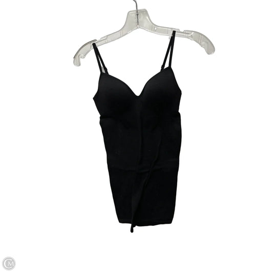 Top Sleeveless By Bozzolo In Black, Size: M