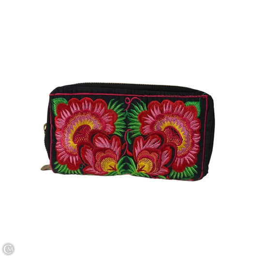 Wallet By Clothes Mentor, Size: Medium