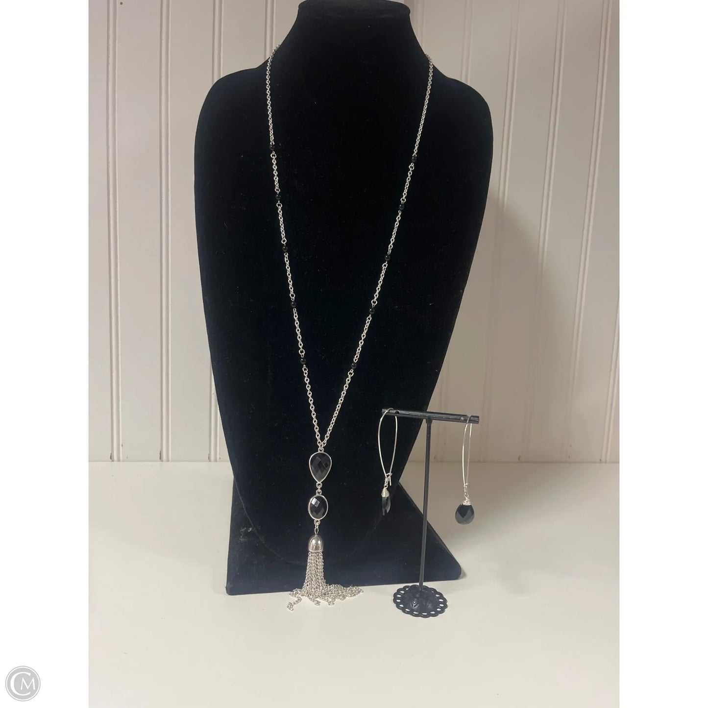 Necklace Set By Clothes Mentor, Size: 02 Piece Set