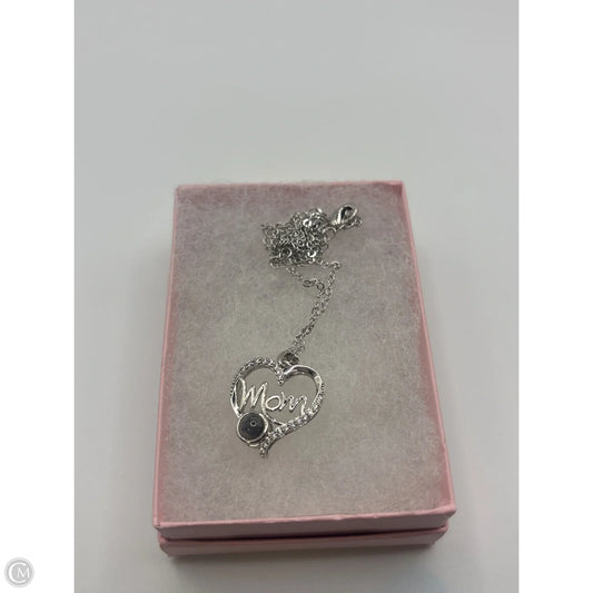 Necklace Charm By Clothes Mentor