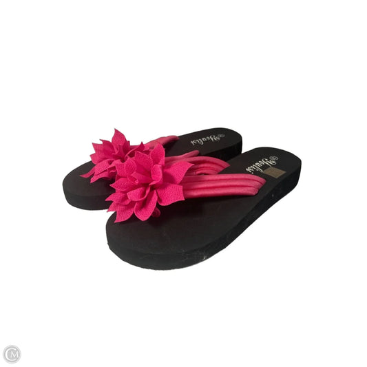 Sandals Flip Flops By Clothes Mentor In Pink, Size: 11