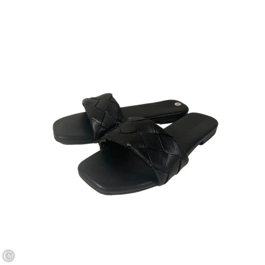 Sandals Flats By Cushionaire In Black, Size: 9