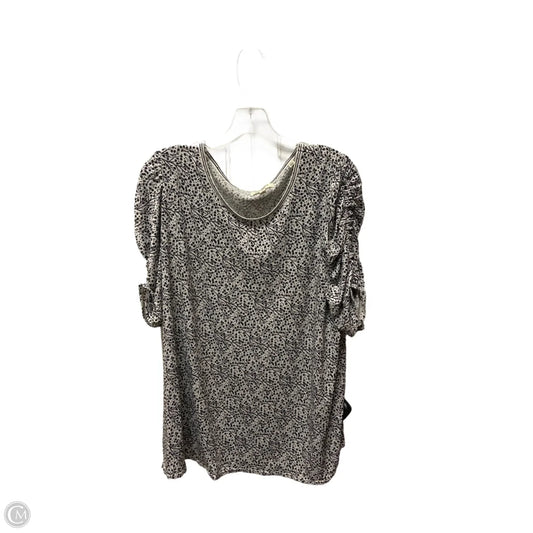Top Short Sleeve By Max Studio In Black & White, Size: 1x