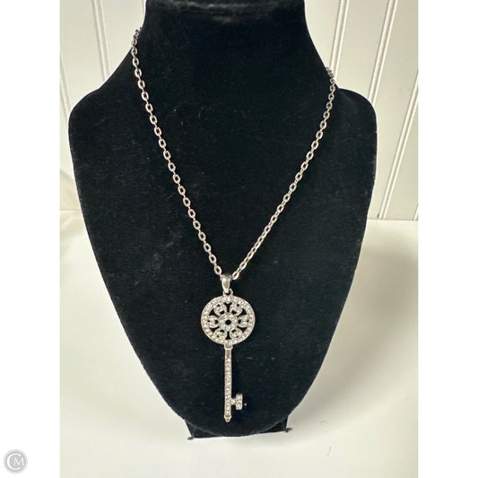 Necklace Pendant By Clothes Mentor