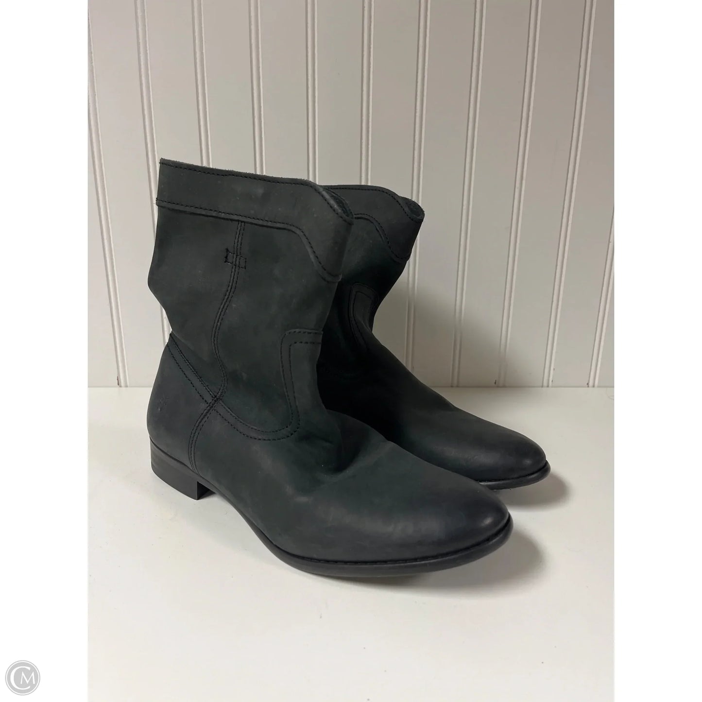 Boots Designer By Frye In Grey, Size: 9