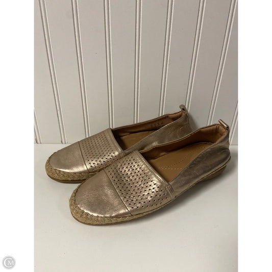 Shoes Flats By Clarks In Gold, Size: 9