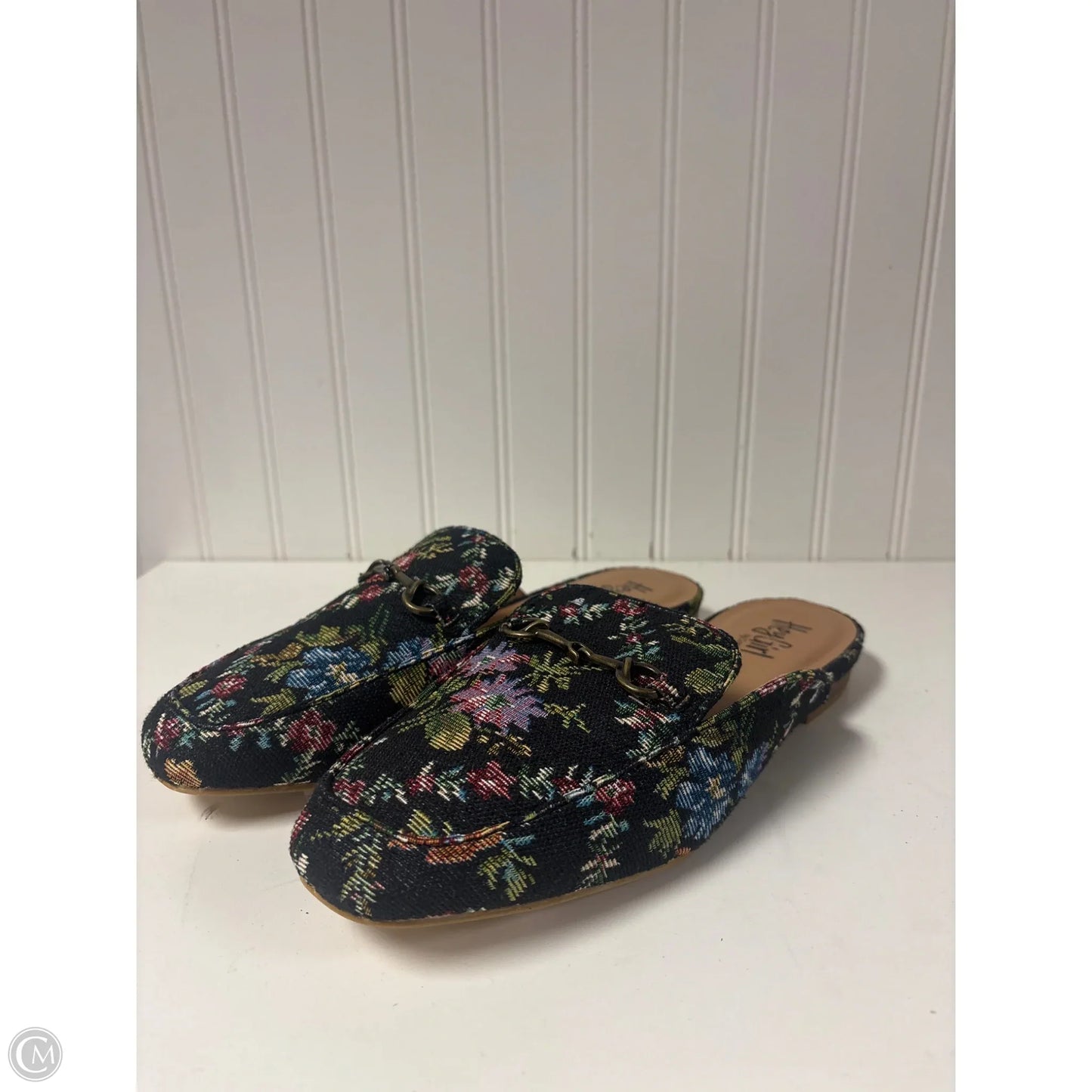 Shoes Flats By Clothes Mentor In Floral Print, Size: 10