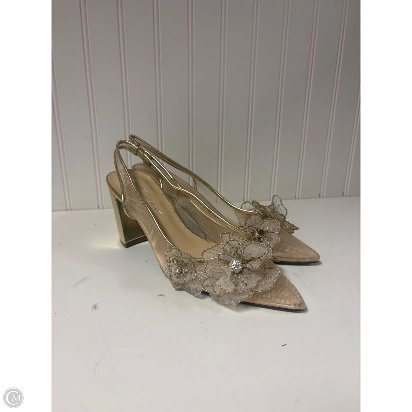 Shoes Heels Block By Betsey Johnson In Gold, Size: 9