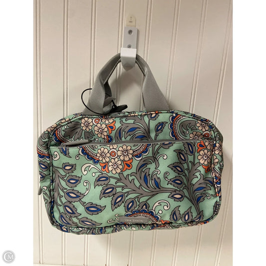 Makeup Bag By Vera Bradley, Size: Medium