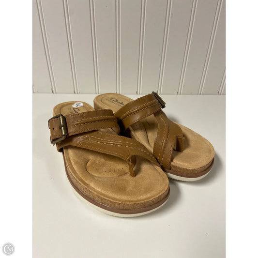 Sandals Flats By Clarks In Tan, Size: 7