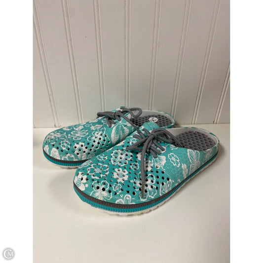 Shoes Flats By Clothes Mentor In Aqua, Size: 7.5