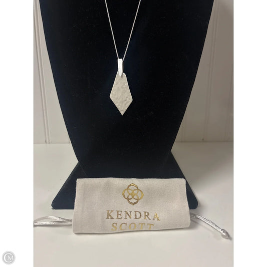 Necklace Pendant By Kendra Scott, Size: 1
