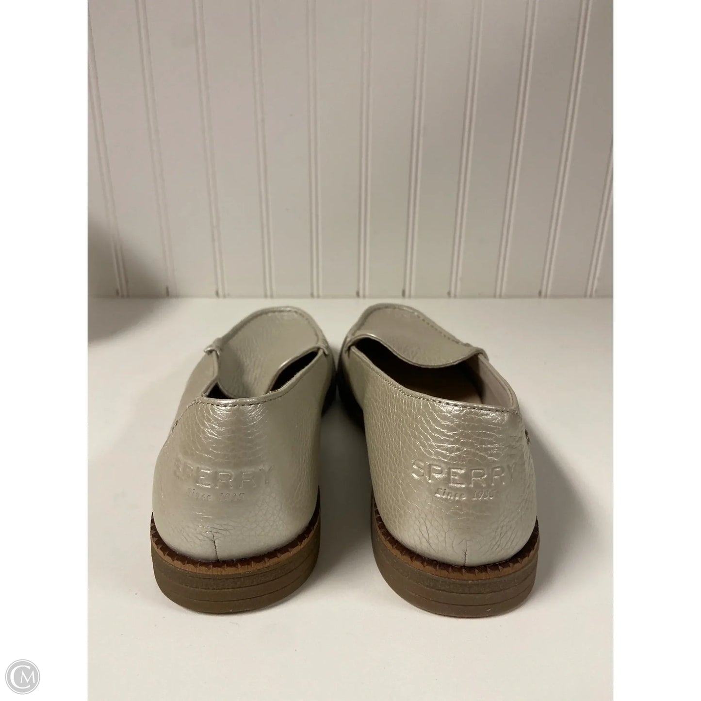 Shoes Flats By Sperry In Gold & Silver, Size: 8
