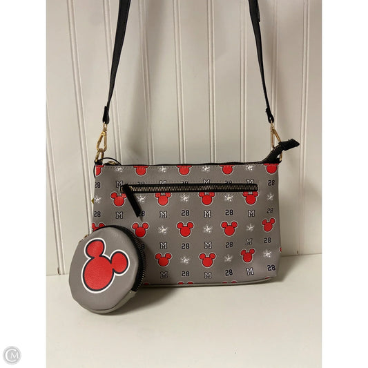 Crossbody By Clothes Mentor, Size: Small