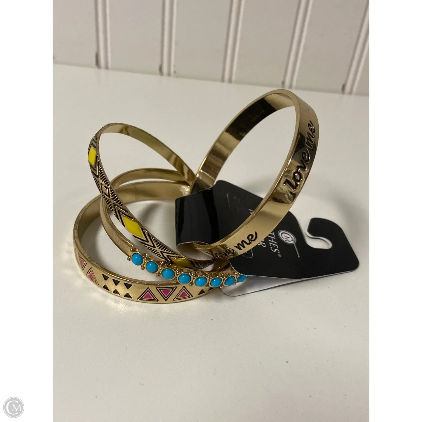 Bracelet Bangle By Clothes Mentor, Size: 04 Piece Set