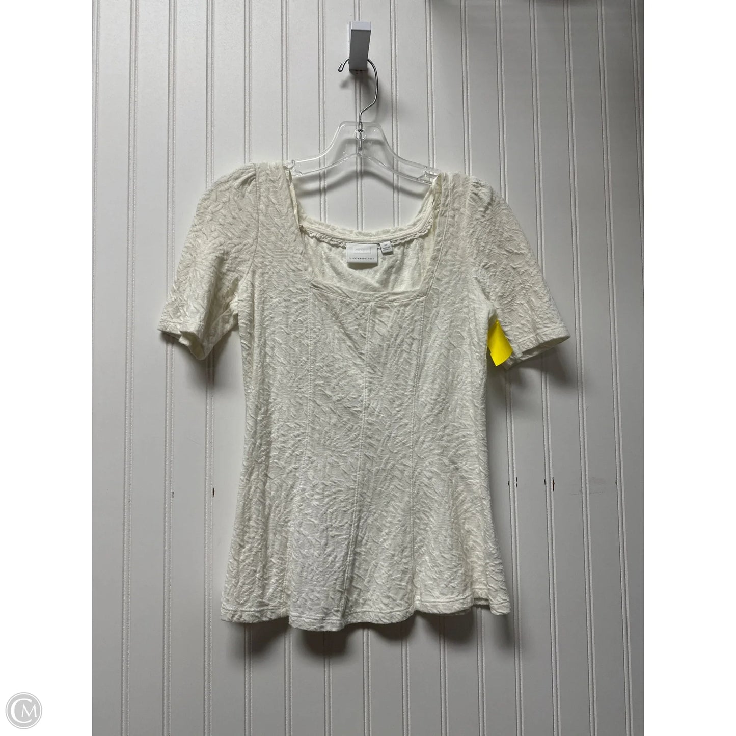 Top Short Sleeve By Anthropologie In Cream, Size: Xs