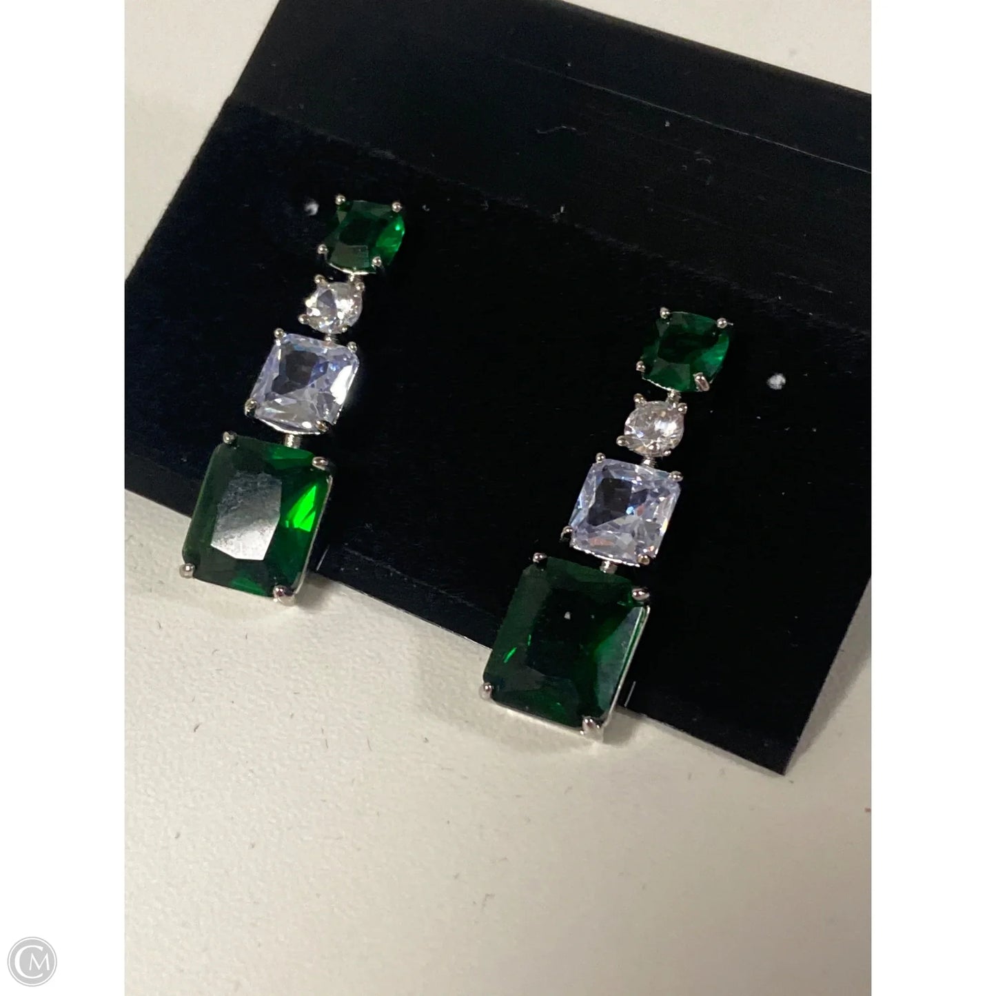 Earrings Dangle/drop By Clothes Mentor