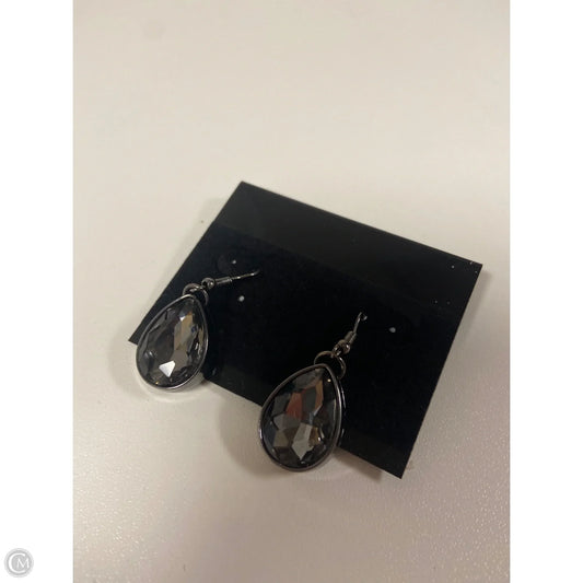 Earrings Dangle/drop By Clothes Mentor, Size: 1