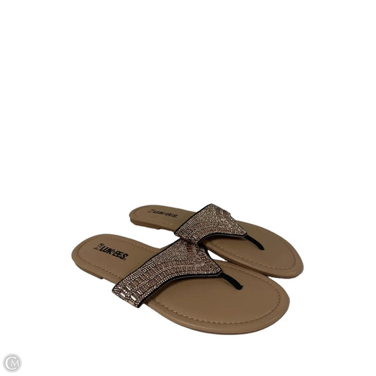 Sandals Flip Flops By Clothes Mentor In Rose Gold, Size: 7.5