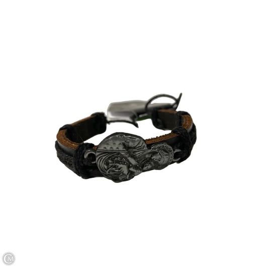Bracelet Bangle By Clothes Mentor, Size: 1