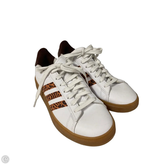Shoes Sneakers By Adidas In White, Size: 6