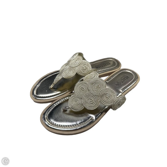 Sandals Flip Flops By Kenneth Cole Reaction In Gold, Size: 6.5