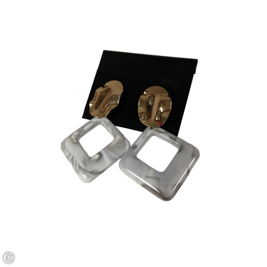 Earrings Dangle/drop By Clothes Mentor, Size: 1