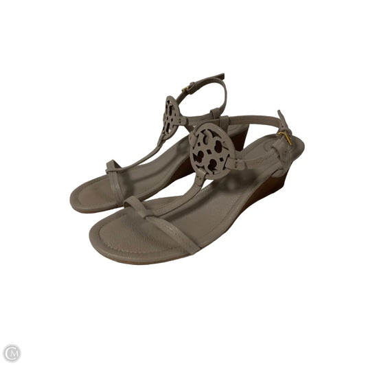 Sandals Designer By Tory Burch In Taupe, Size: 9