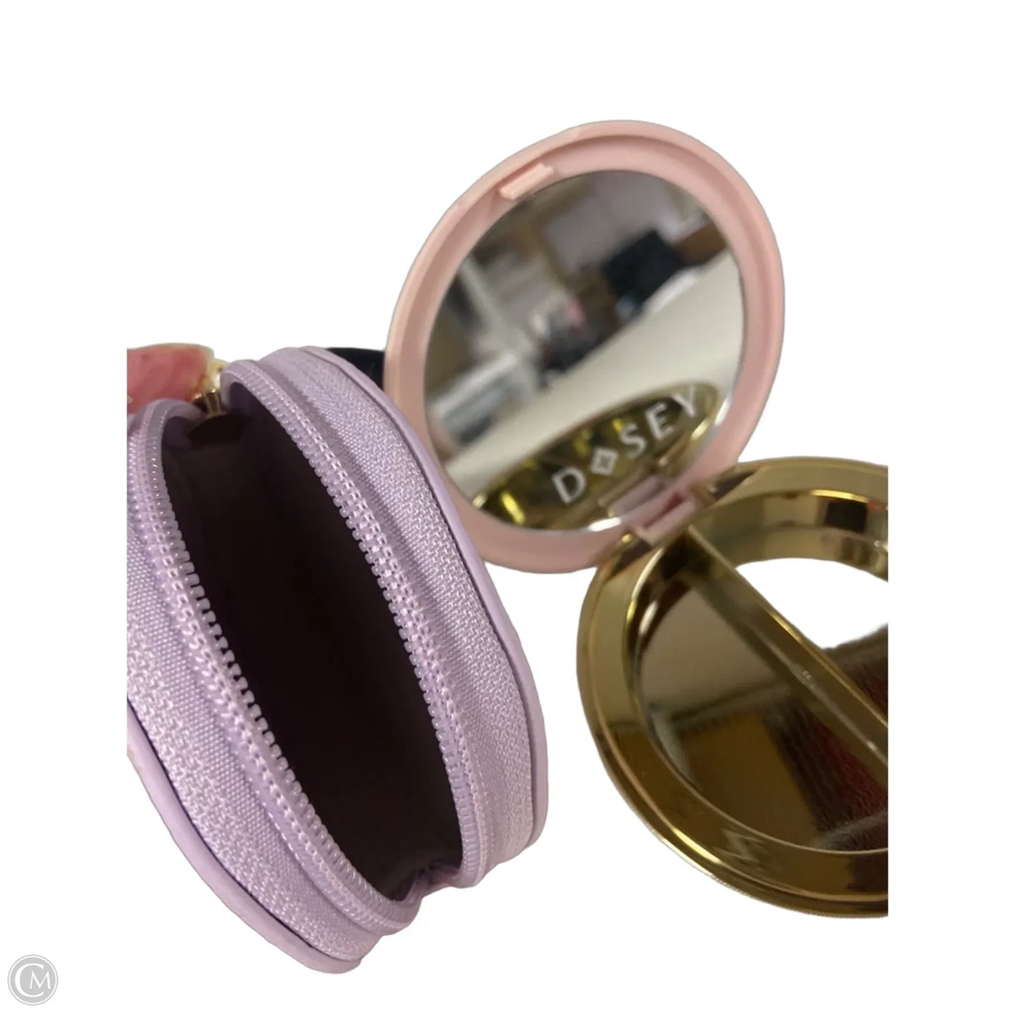Coin Purse By Clothes Mentor, Size: Small