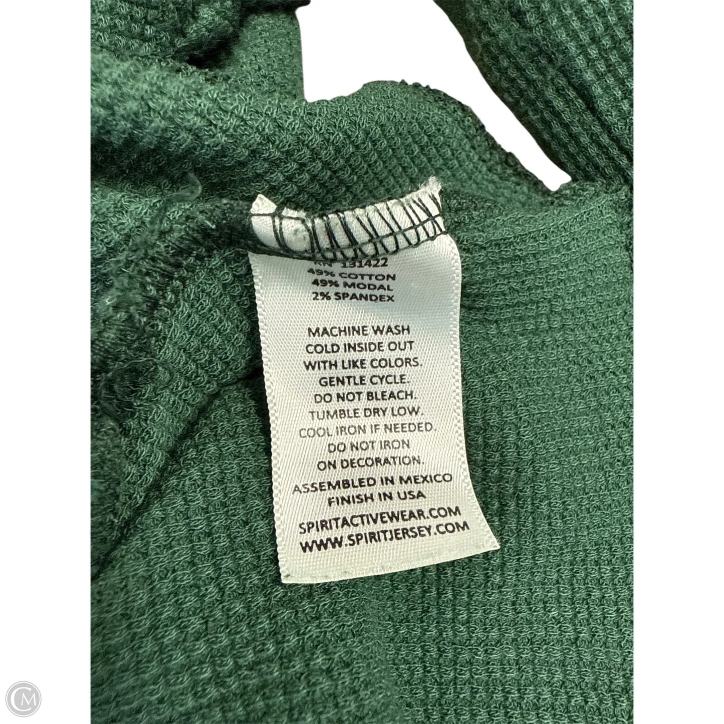 Top Long Sleeve By Clothes Mentor In Green, Size: M