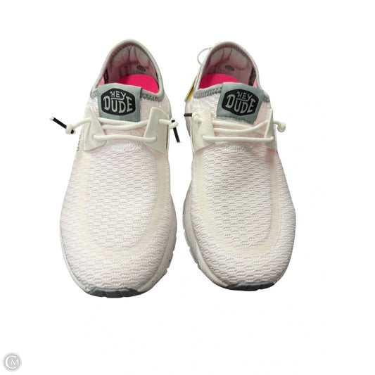 Shoes Flats By Hey Dude In White, Size: 6