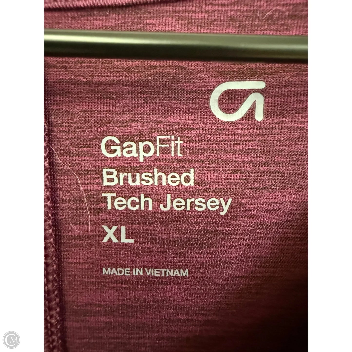 Athletic Top Long Sleeve Crewneck By Gapfit In Purple, Size: Xl