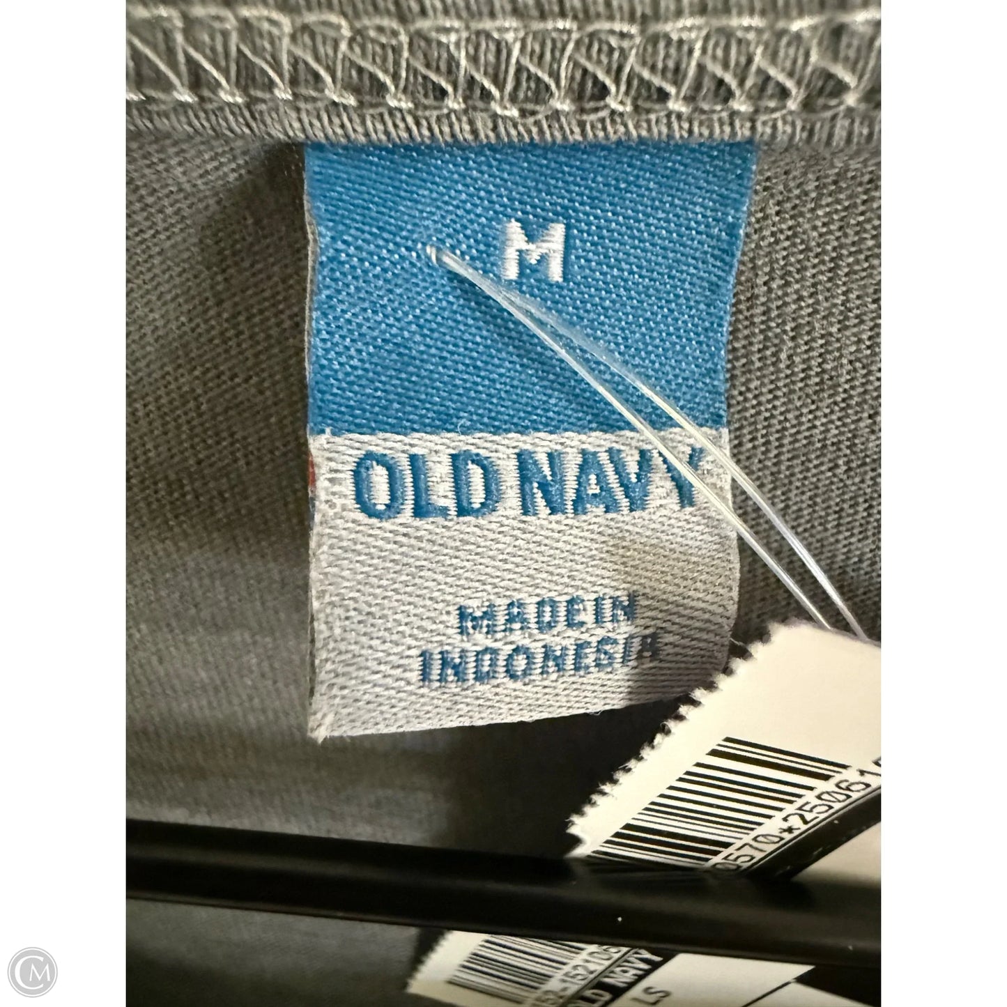 Top Long Sleeve By Old Navy In Grey, Size: M