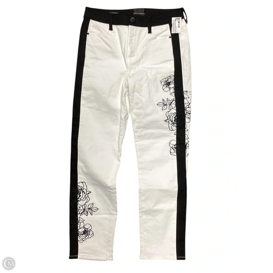 Jeans Straight By White House Black Market In White Denim, Size: 4