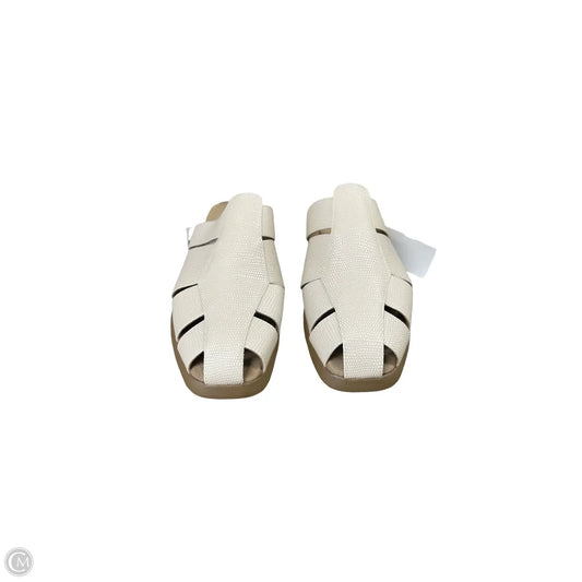 Shoes Flats By Aerosoles In Cream, Size: 11