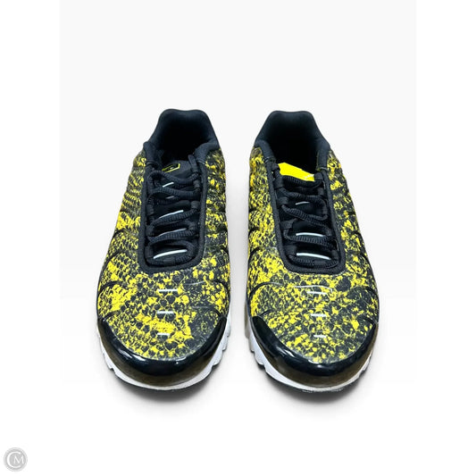 Shoes Athletic By Nike In Black & Yellow, Size: 9