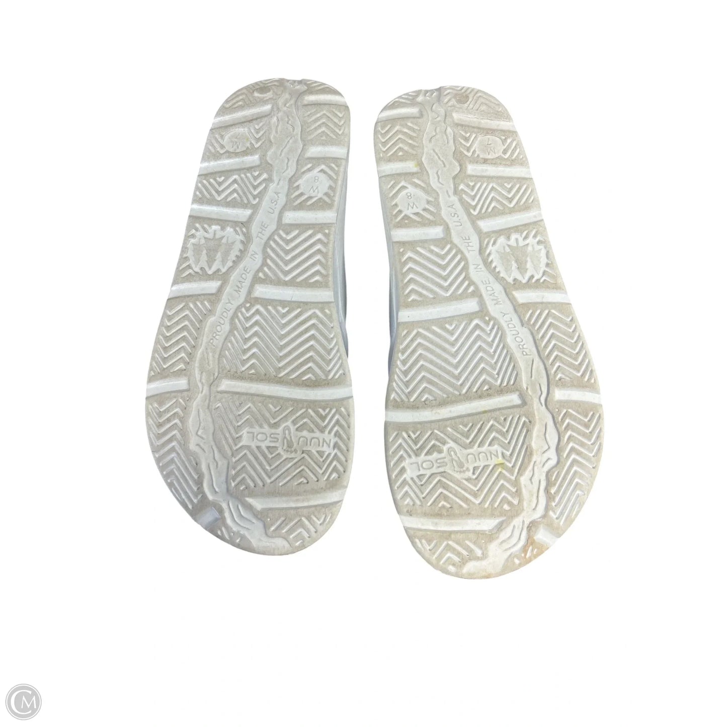 Sandals Flip Flops By Clothes Mentor In White, Size: 8