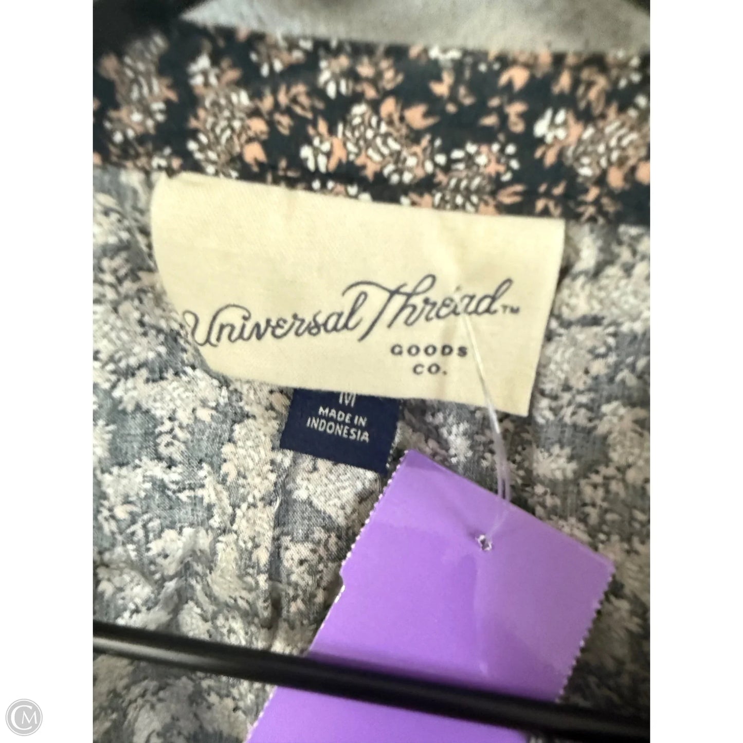 Top Long Sleeve By Universal Thread In Floral Print, Size: M