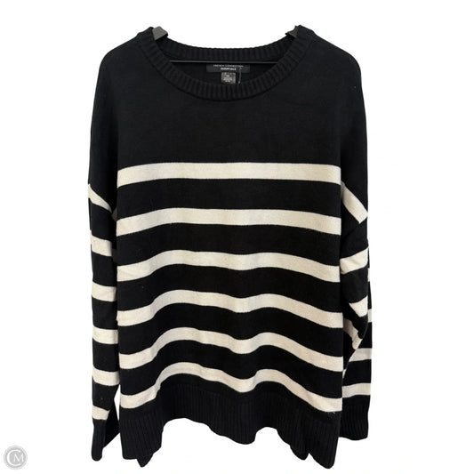 Sweater By French Connection In Black & White, Size: Xxl
