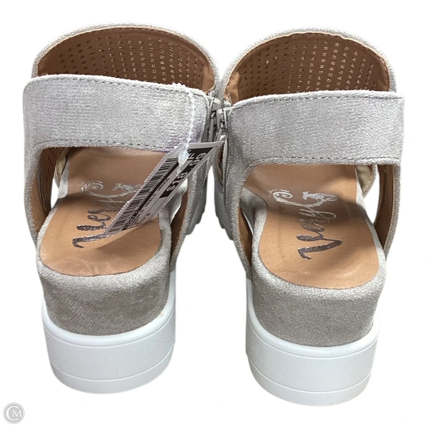 Sandals Heels Wedge By Very G In Grey, Size: 8