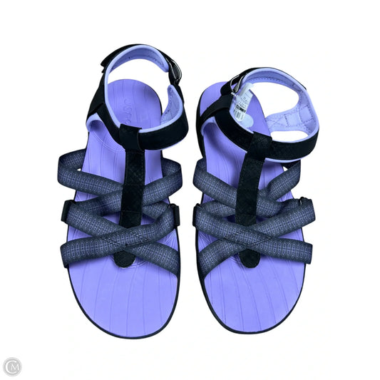 Sandals Flats By Clothes Mentor In Black & Purple, Size: 11