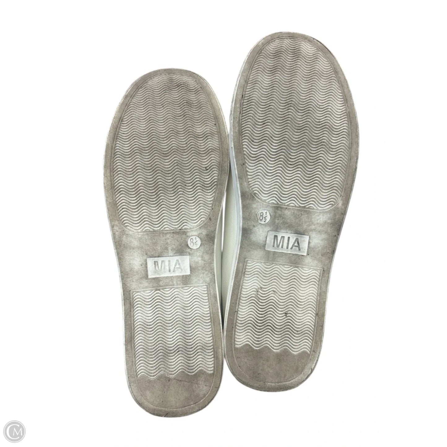 Shoes Sneakers By Mia In White, Size: 8.5