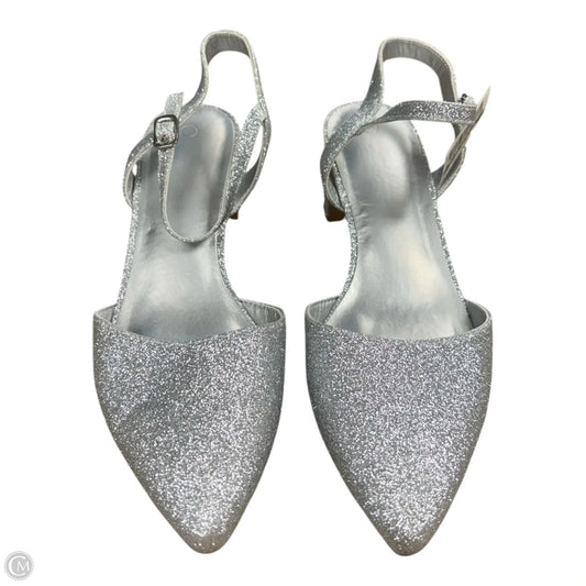 Shoes Heels Kitten By Clothes Mentor In Silver, Size: 10