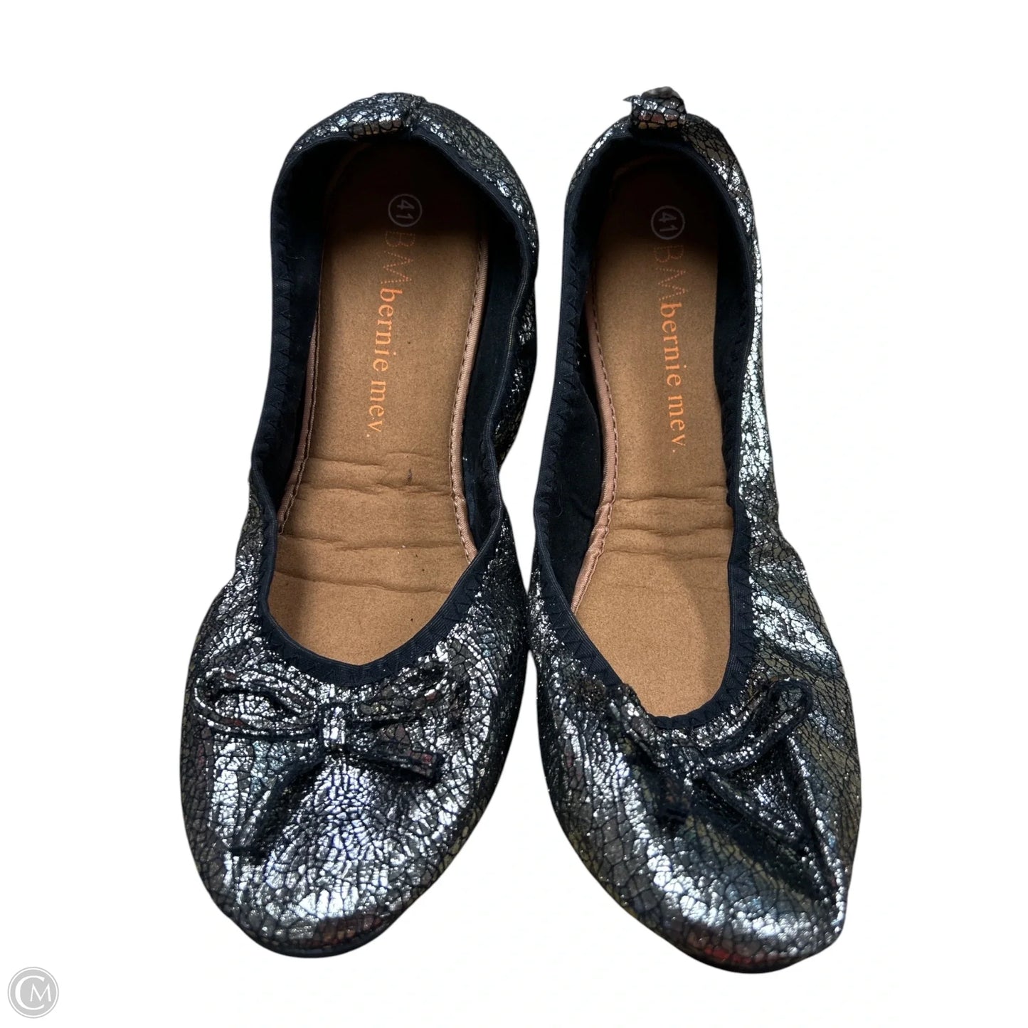 Shoes Flats By Bernie Mev In Black & Gold, Size: 9.5