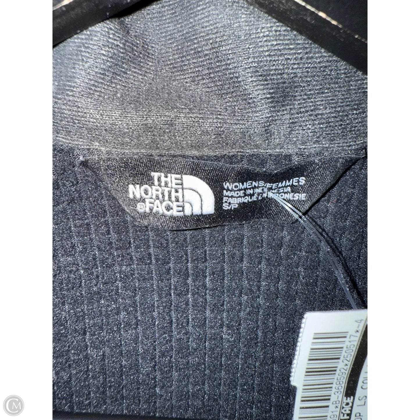 Athletic Top Long Sleeve Collar By The North Face In Black, Size: S