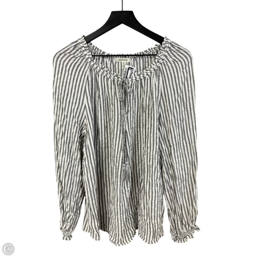 Top Long Sleeve By Max Studio In Grey & White, Size: L